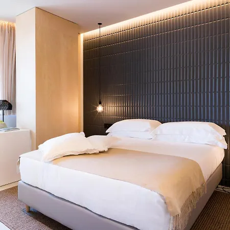 Criu Boutique 니콜로시