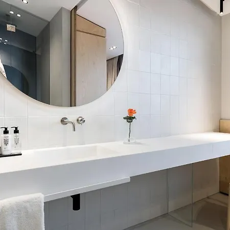 Criu Boutique 니콜로시