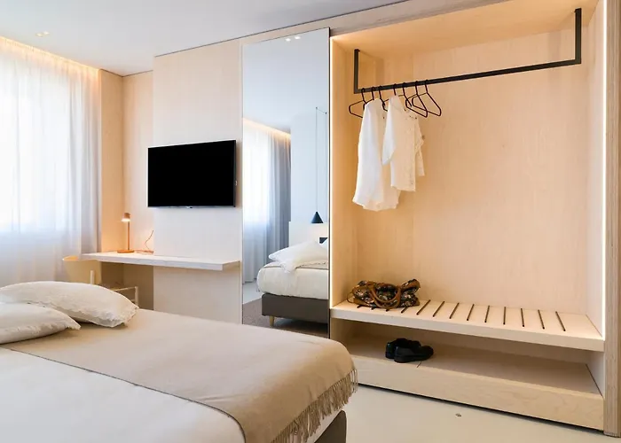 Criu Boutique ホテル *